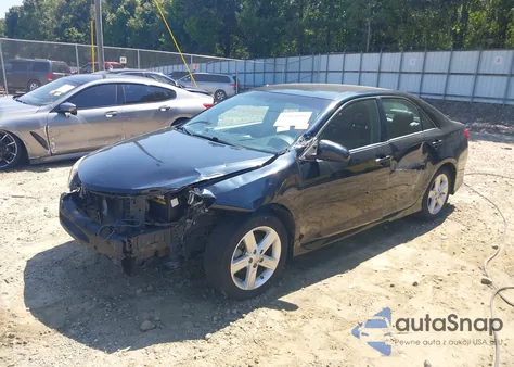 2014 Toyota Camry Se z USA, uszkodzony, nr VIN 4T1BF1FKXEU325157